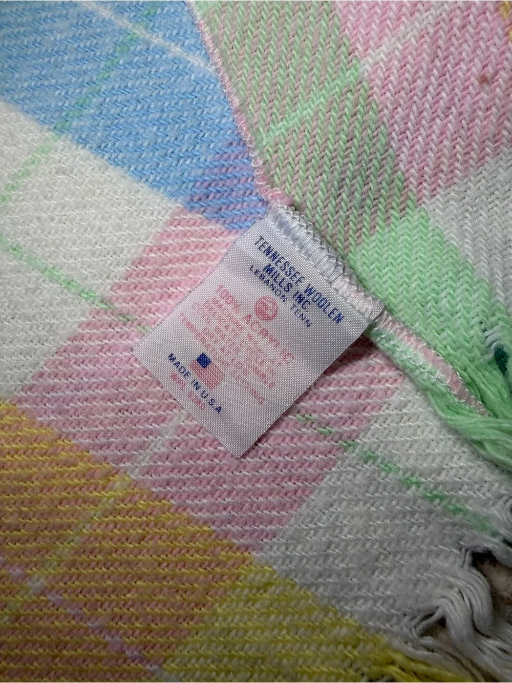 Vintage Tennessee Woolen Mills Pastel Plaid Acrylic Baby Blanket 46” x 35”